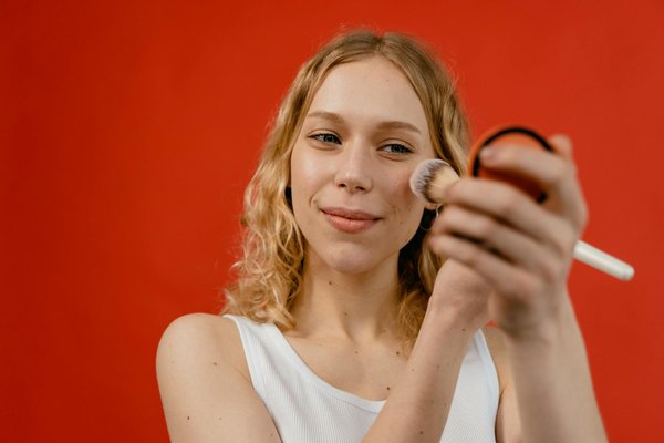 Tout savoir sur les vêtements personnalisables en impression dtf et sérigraphie