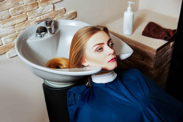 L’entretien naturel des cheveux : quelles sont les gammes de shampoings à avoir ?